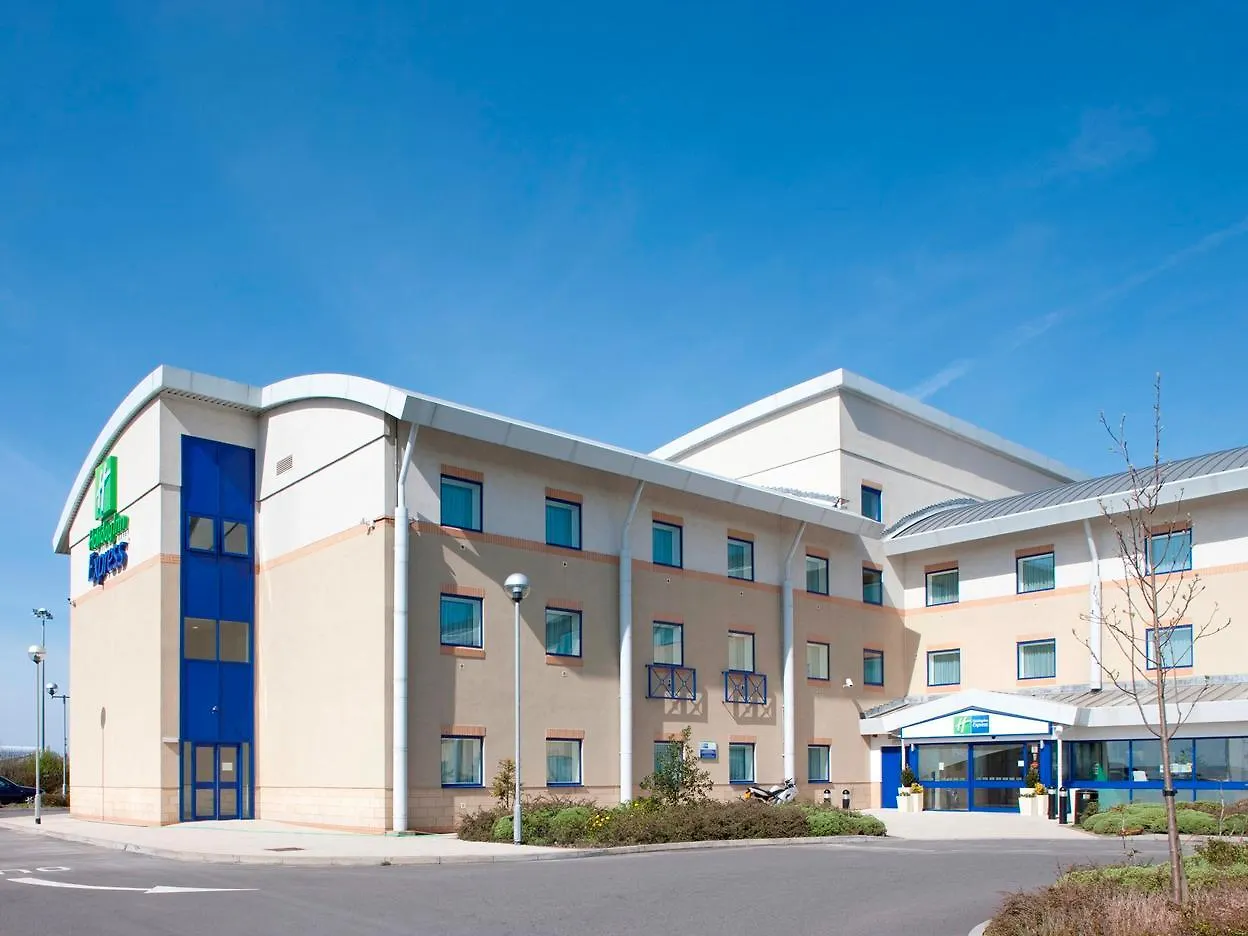 Holiday Inn Express Cardiff Airport, An Ihg Hotel